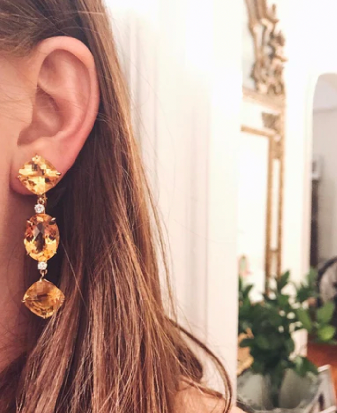 Elegant Gold Creole Earring by David Webb