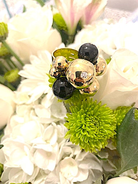 18kt Yellow Gold and Onyx Tassel Ring with Diamonds