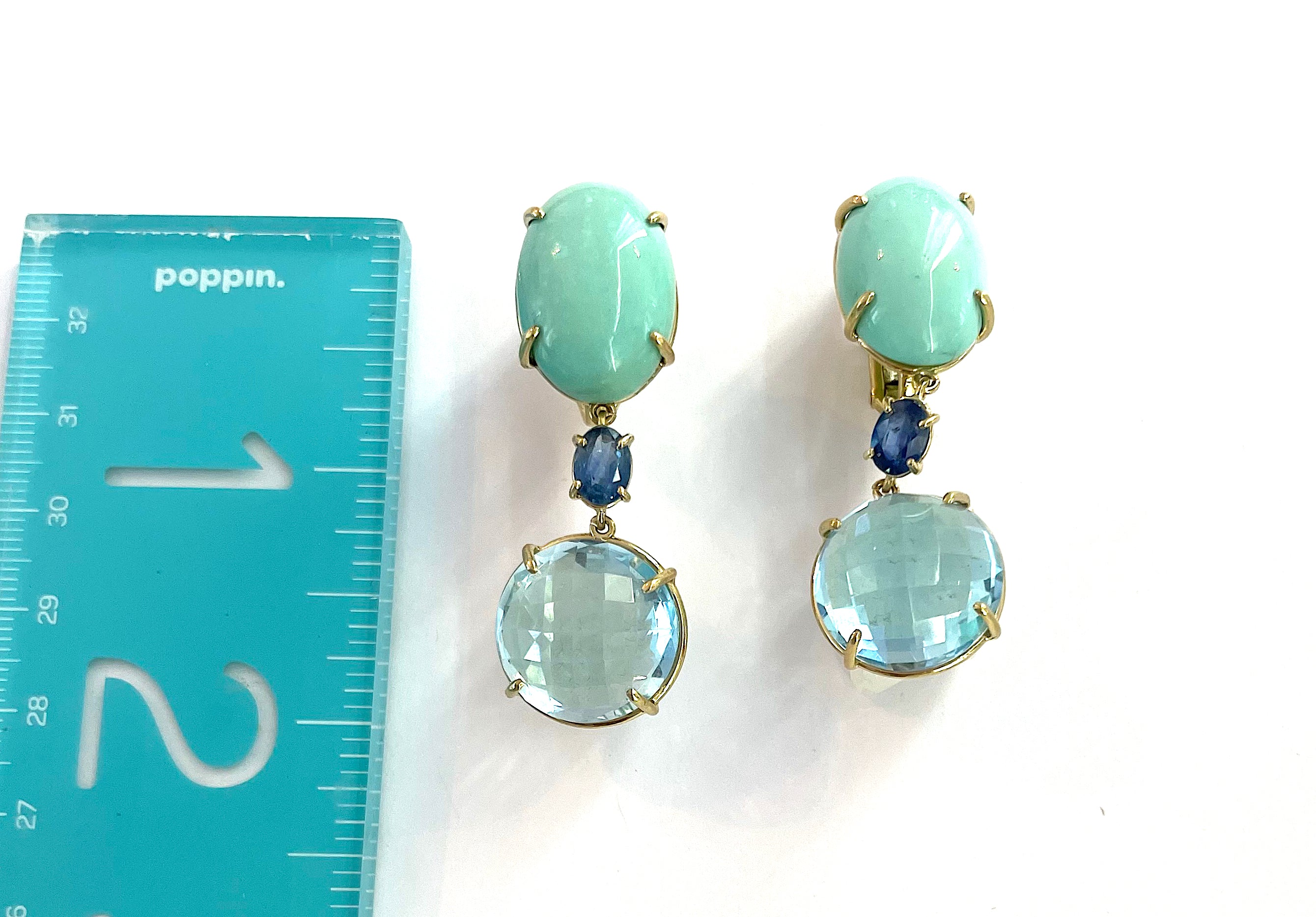 Elegant Gold Creole Earring  by David Webb