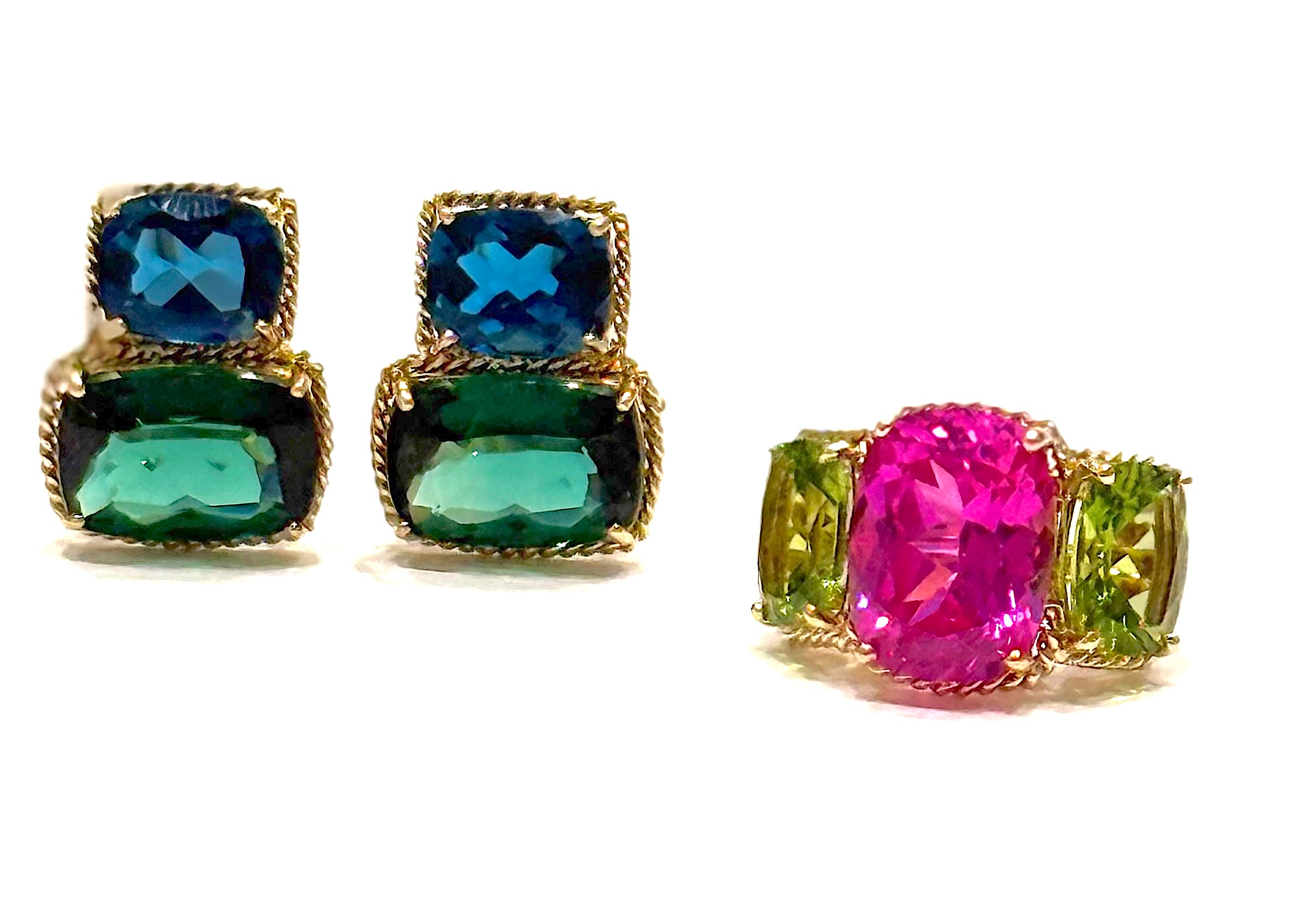 18kt Yellow Gold Cushion Cut Earring with Rope Twist Border with Green Quartz