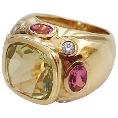 The BONHEUR Ring:  18kt Yellow Gold Domed Ring